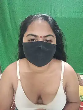 Snapshot of sakshi_moni chatting on 19, 6, 2026 sakshi moni online show from 19, 6, 2026