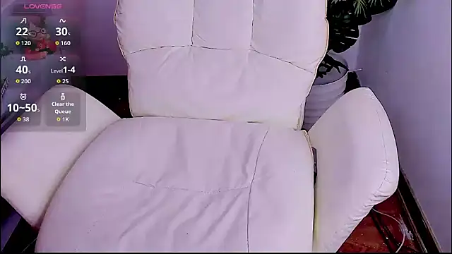 Snapshot of EmmySweety2k6 chatting on 27, 6, 2026 EmmySweety2k6 online show from 27, 6, 2026