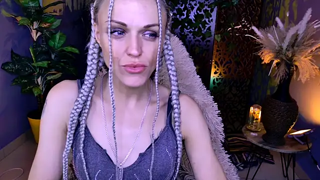 Snapshot of DianaRosi chatting on 25, 5, 2026 DianaRosi online show from 25, 5, 2026