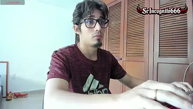 Snapshot of SrIncognito666 chatting on 14, 7, 2026 SrIncognito666 online show from 14, 7, 2026