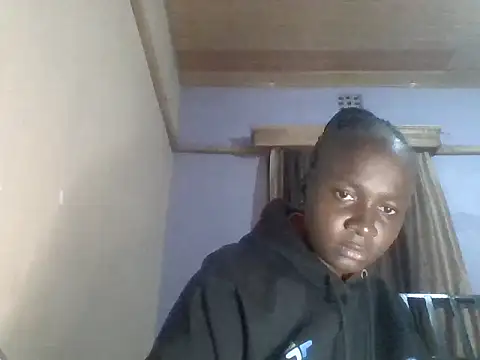 Snapshot of Ebonylouisa chatting on 13, 7, 2026 Ebonylouisa online show from 13, 7, 2026