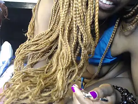 Snapshot of ebonyempress25 chatting on 9, 7, 2026 ebonyempress25 online show from 9, 7, 2026
