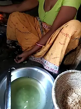 Snapshot of maliska-rani chatting on 26, 5, 2026 maliska-rani online show from 26, 5, 2026