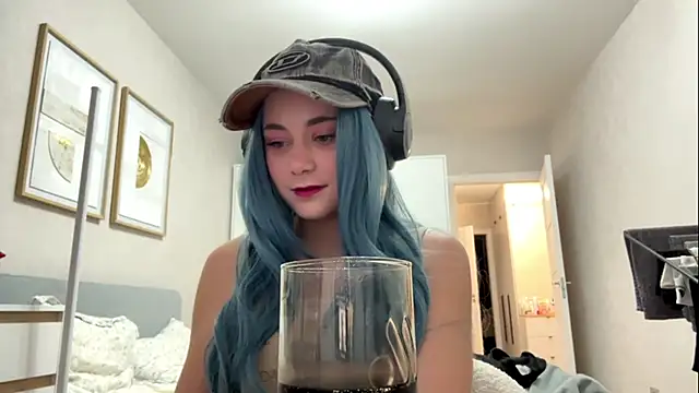 Snapshot of elfLiana chatting on 31, 5, 2026 elfLiana online show from 31, 5, 2026