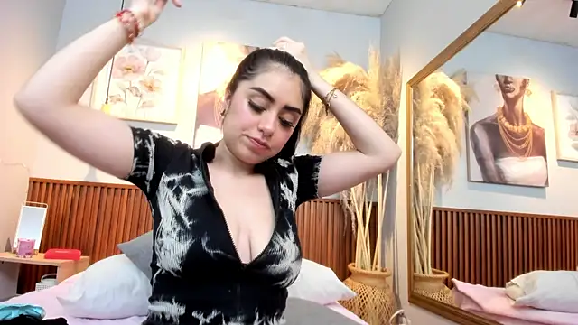 Snapshot of CARLA_FERRERM chatting on 11, 7, 2026 CARLA FERRERM online show from 11, 7, 2026