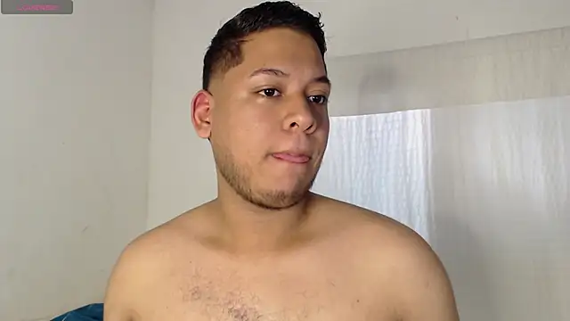 Snapshot of nicolas_cr1 chatting on 4, 6, 2026 nicolas cr1 online show from 4, 6, 2026