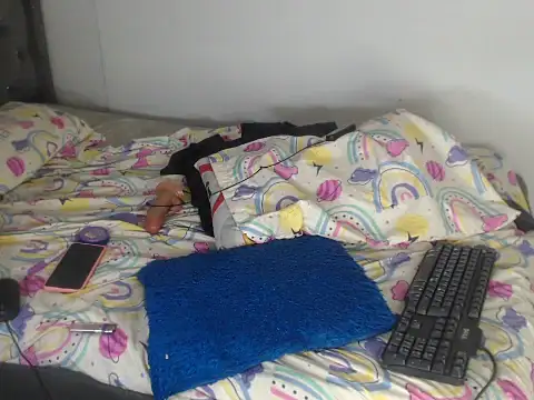 Snapshot of kenia_nihiara chatting on 9, 7, 2026 kenia nihiara online show from 9, 7, 2026