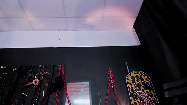 Amelie Vandenoir online show from 20, 6, 2026