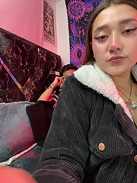 Snapshot of Yizz_20 chatting on 11, 7, 2026 Yizz 20 online show from 11, 7, 2026