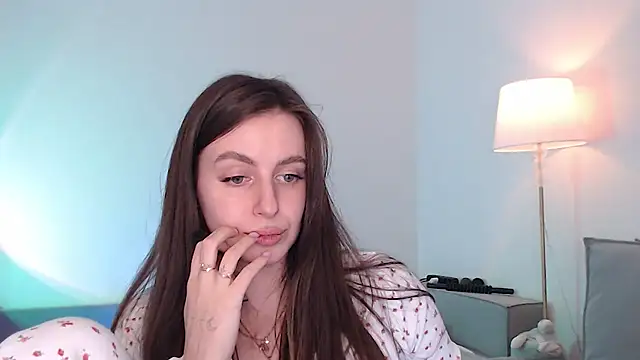 Snapshot of MuseMia chatting on 26, 5, 2026 MuseMia online show from 26, 5, 2026