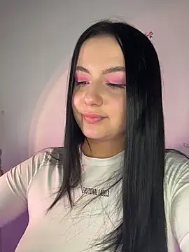 Snapshot of QueenL0la chatting on 31, 5, 2026 QueenL0la online show from 31, 5, 2026