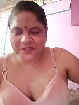Snapshot of Maya_Vabi chatting on 16, 7, 2026 Maya Vabi online show from 16, 7, 2026