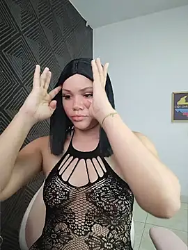 Snapshot of RoouseSiren chatting on 6, 6, 2026 RoouseSiren online show from 6, 6, 2026