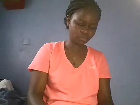 Snapshot of emy222 chatting on 28, 5, 2026 emy222 online show from 28, 5, 2026