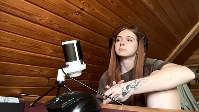 Snapshot of MariaLake chatting on 29, 6, 2026 MariaLake online show from 29, 6, 2026