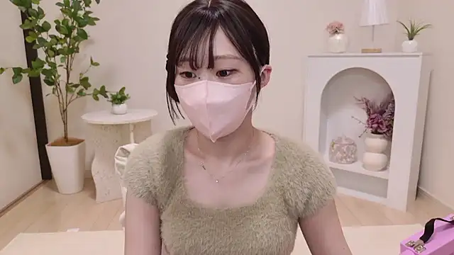 Snapshot of YURInya_ chatting on 25, 7, 2026 YURInya online show from 25, 7, 2026