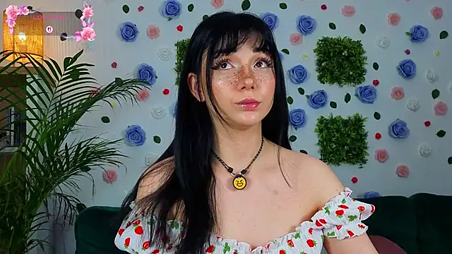 Snapshot of justmeavery chatting on 5, 6, 2026 justmeavery online show from 5, 6, 2026