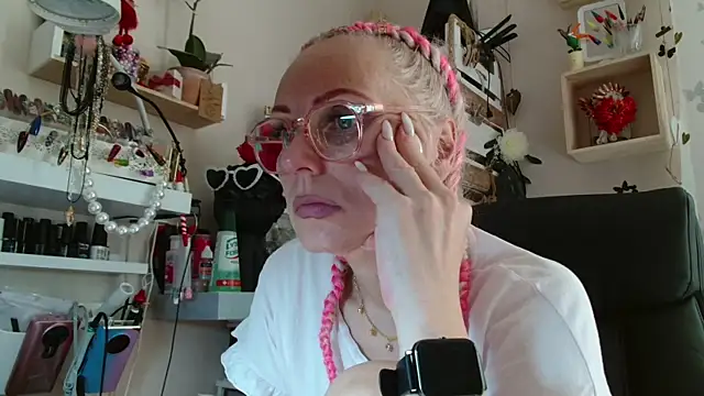 KathleenEdwards online show from 26, 6, 2026