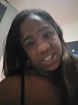Snapshot of sweetebonny85 chatting on 27, 5, 2026 sweetebonny85 online show from 27, 5, 2026
