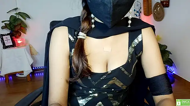 Yalinahotty online show from 5, 7, 2026