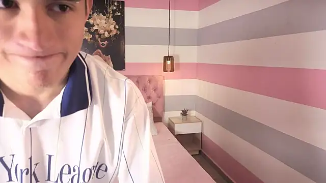 ryan valentino online show from 1, 7, 2026