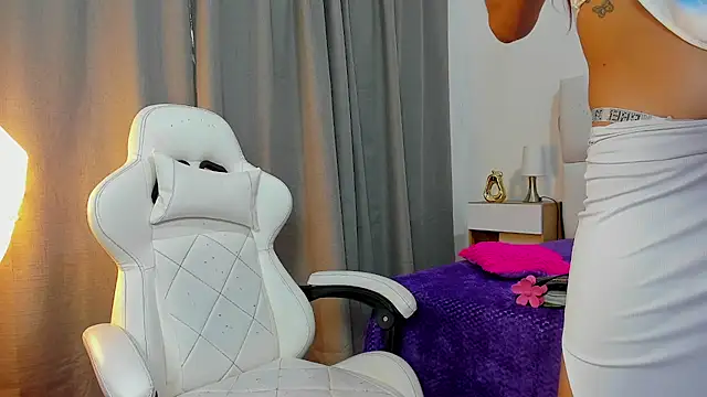 Snapshot of Camila_Gonzalez20 chatting on 14, 7, 2026 Camila Gonzalez20 online show from 14, 7, 2026