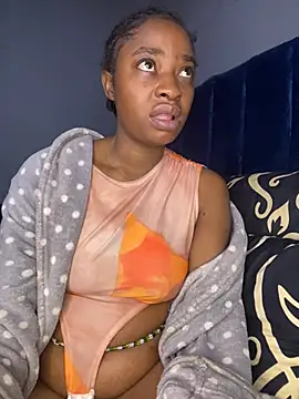HotGarotinha online show from 7, 7, 2026
