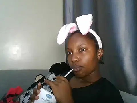 Snapshot of Suger_whisper chatting on 24, 7, 2026 Suger whisper online show from 24, 7, 2026