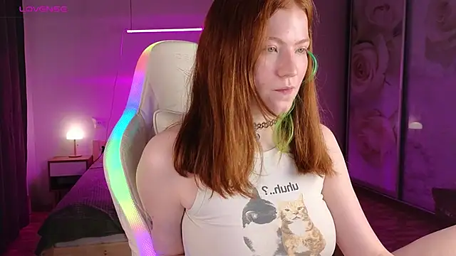 Snapshot of YourGingerCute chatting on 28, 5, 2026 YourGingerCute online show from 28, 5, 2026