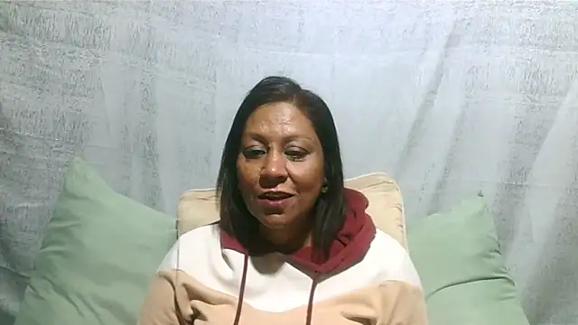 IndianSexyMilf69 online show from 7, 7, 2026