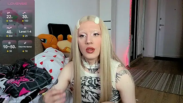 Snapshot of Chloecherry chatting on 6, 6, 2026 Chloecherry online show from 6, 6, 2026