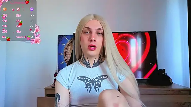 Snapshot of Chloecherry chatting on 14, 7, 2026 Chloecherry online show from 14, 7, 2026