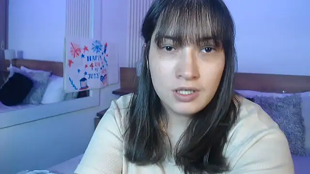 Snapshot of ValentinaGreyy chatting on 4, 7, 2026 ValentinaGreyy online show from 4, 7, 2026