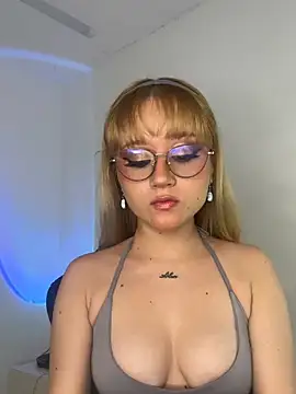 Snapshot of Penny_7 chatting on 6, 7, 2026 Penny 7 online show from 6, 7, 2026
