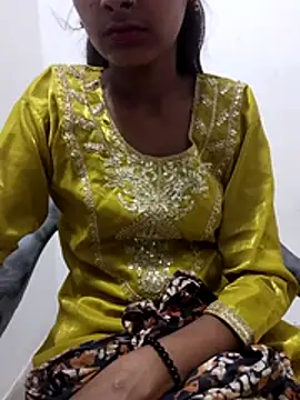 Snapshot of sexy_kajal9 chatting on 11, 6, 2026 sexy kajal9 online show from 11, 6, 2026