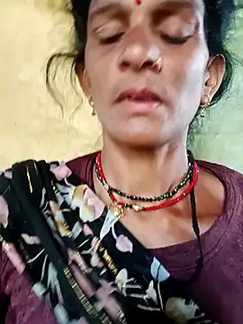 Snapshot of Cut_umang74 chatting on 10, 7, 2026 Cut umang74 online show from 10, 7, 2026