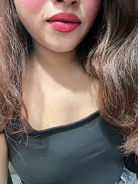 Snapshot of Yours_riya11 chatting on 3, 7, 2026 Yours riya11 online show from 3, 7, 2026