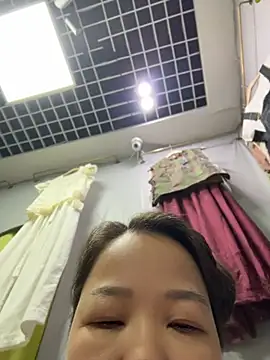 Snapshot of honghong_mother chatting on 26, 6, 2026 honghong mother online show from 26, 6, 2026