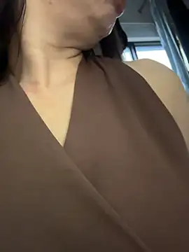 Snapshot of honghong_mother chatting on 6, 7, 2026 honghong mother online show from 6, 7, 2026