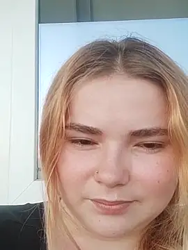 eva stacia online show from 9, 6, 2026