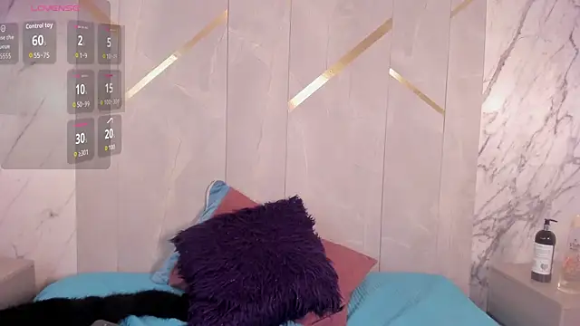 Snapshot of ChloeBelle_ chatting on 22, 6, 2026 ChloeBelle online show from 22, 6, 2026