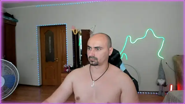 -SexyDaddy- online show from 13, 6, 2026
