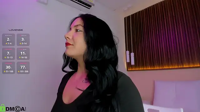 Snapshot of rebecaa_grey chatting on 12, 6, 2026 rebecaa grey online show from 12, 6, 2026