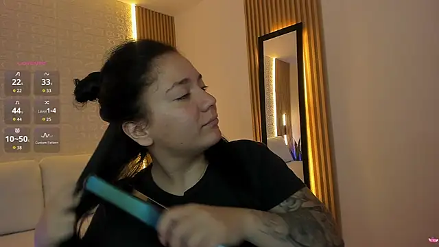 Snapshot of rebecaa_grey chatting on 27, 6, 2026 rebecaa grey online show from 27, 6, 2026