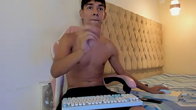 Snapshot of Samir_19XX chatting on 6, 7, 2026 Samir 19XX online show from 6, 7, 2026