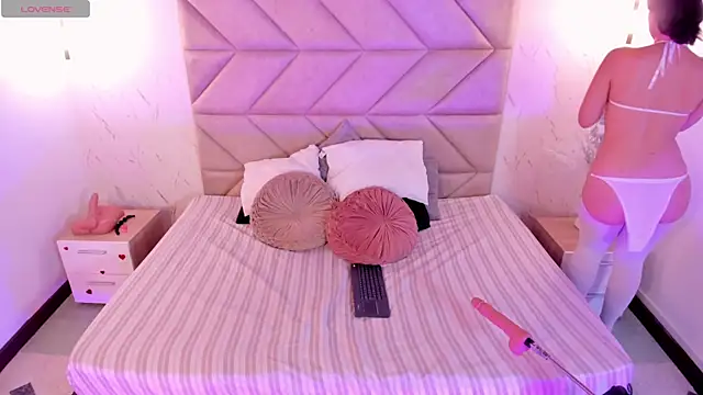 Vonnievaleri online show from 25, 6, 2026