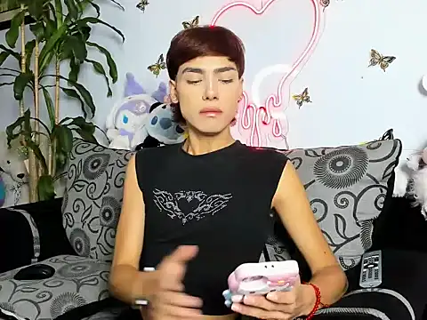 Playboy andeer online show from 17, 7, 2026