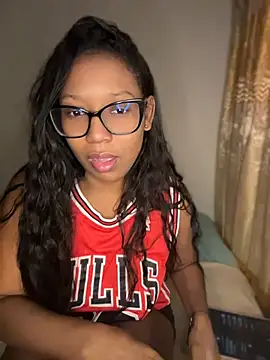 Snapshot of chell_iivy chatting on 1, 7, 2026 chell iivy online show from 1, 7, 2026