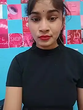 Snapshot of Naughty_Kiara_ chatting on 4, 6, 2026 Naughty Kiara online show from 4, 6, 2026