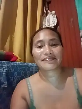 Snapshot of Queenslay chatting on 20, 7, 2026 Queenslay online show from 20, 7, 2026
